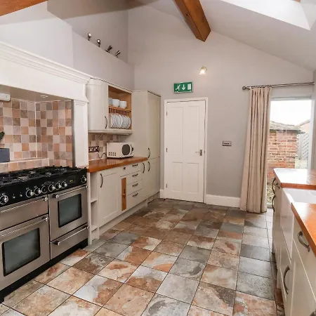 The Stables And West Wing Nyaraló York