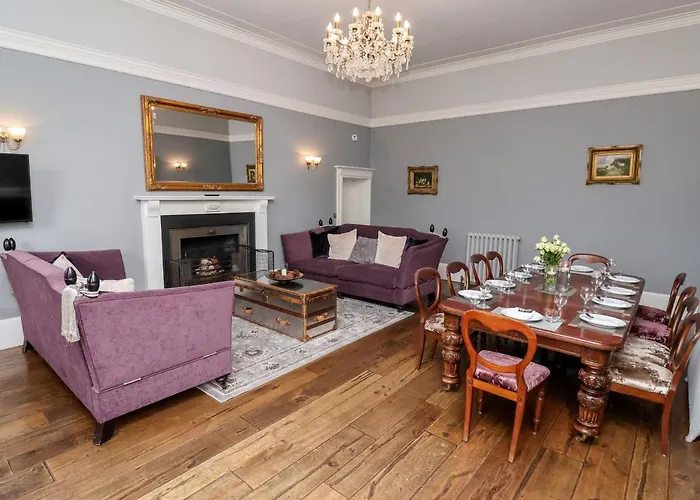 The Stables And West Wing