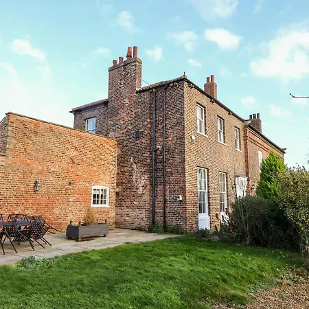 The Stables And West Wing York