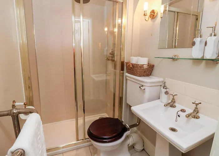 Holiday home The Stables And West Wing York